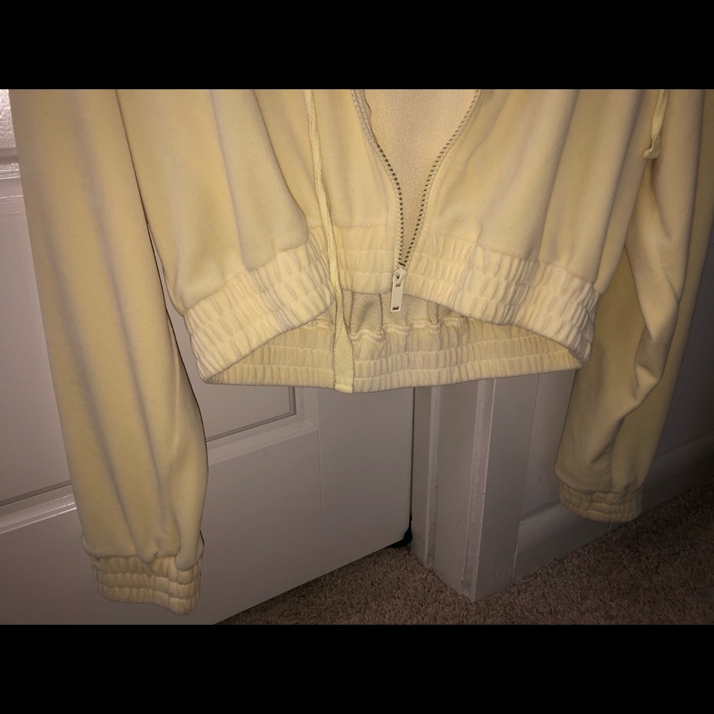 Cropped jacket - Picture 3 of 5